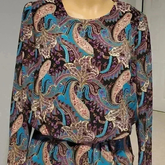 Vintage 80s dress  - Picture 2 of 7